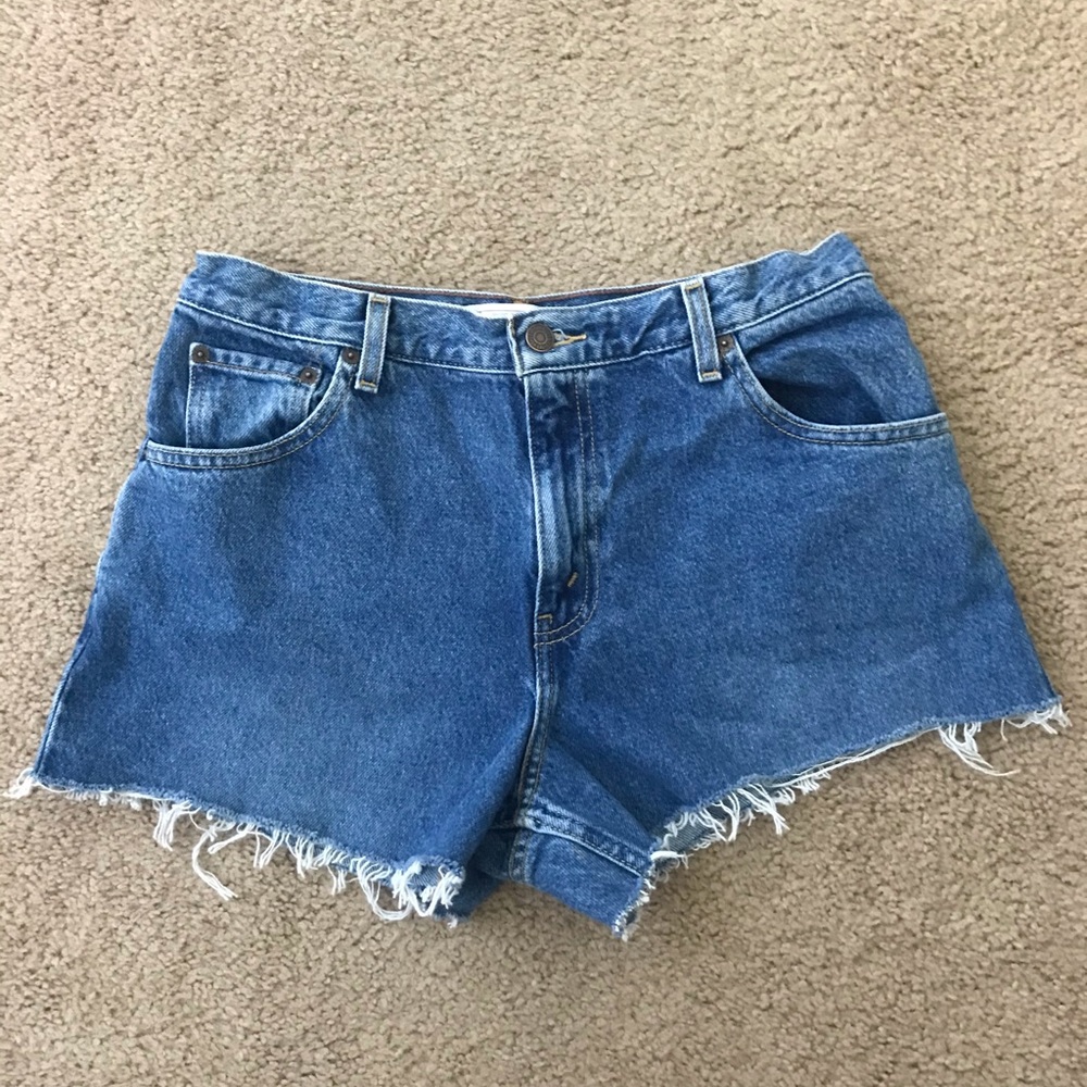 Vintage Levi’s cutoff jeans relaxed fit boyfriend - Picture 1 of 6